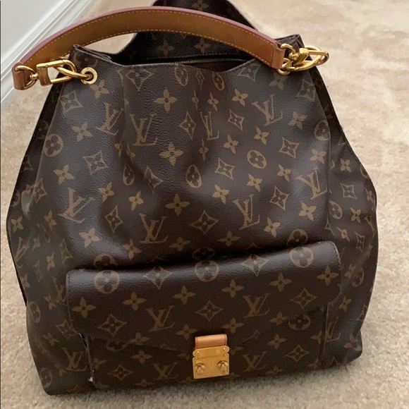 Louis Vuitton Handbags - Louis Vuitton large bag